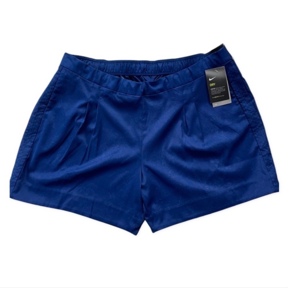 Nike DriFit shorts NWT